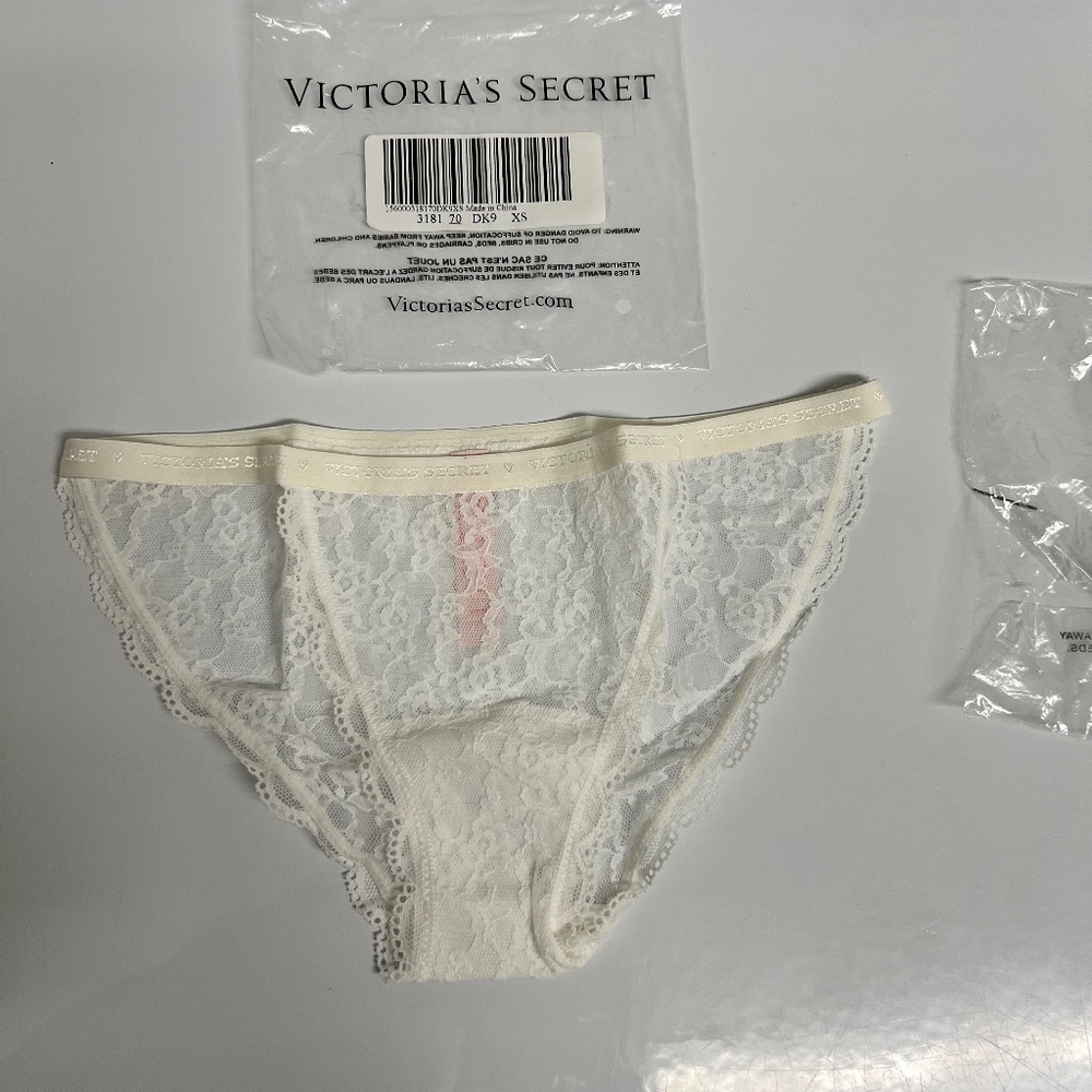 Victoria’s Secret lace bikini